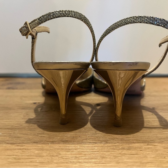 JIMMY CHOO shimmering kitten heels - Picture 7 of 9